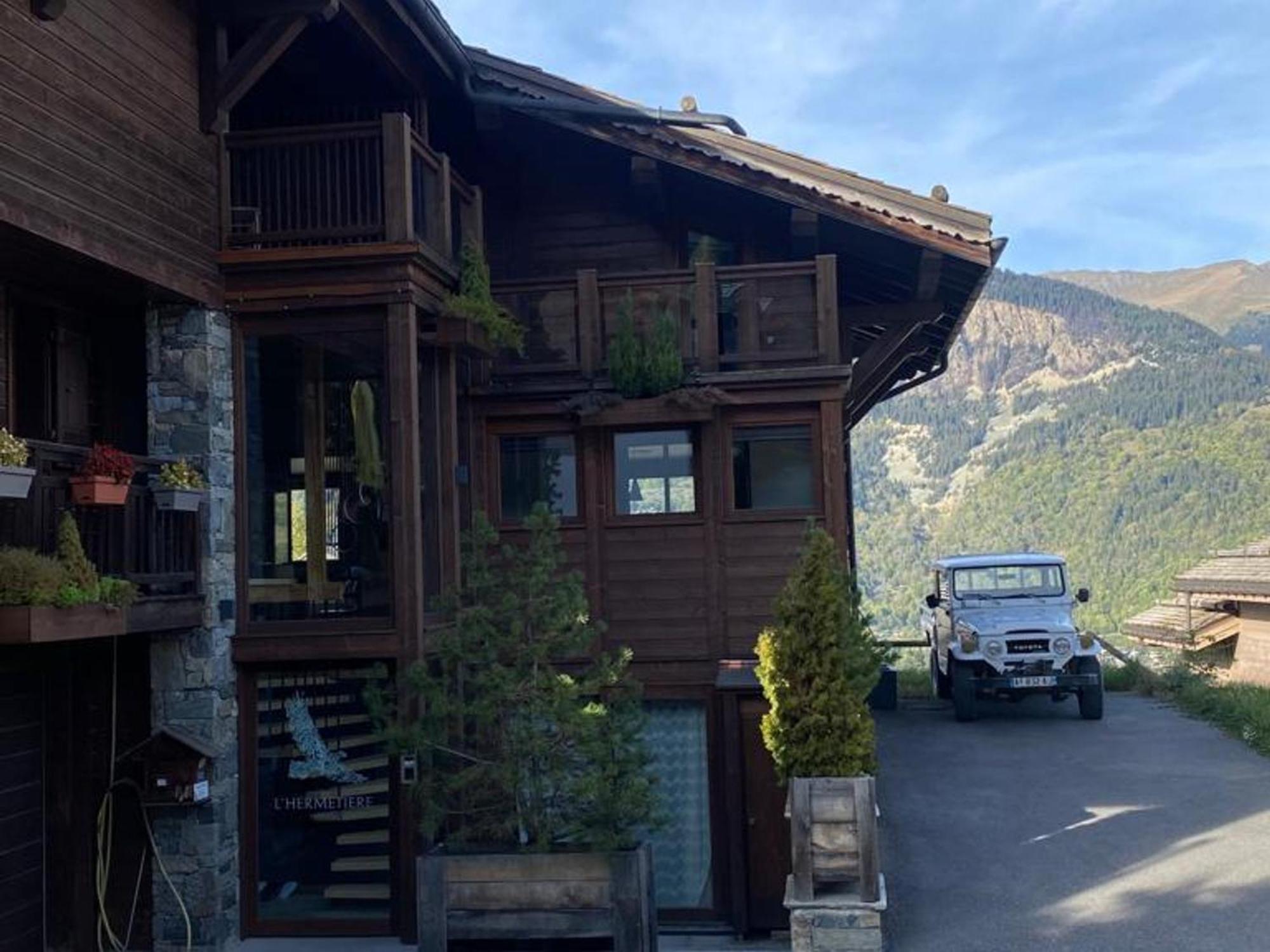 Chalet A Le Praz : Piscine, Room, Billard, 6 Adultes + 2 Enfants, Proche Pistes - Fr-1-568-14 Courchevel